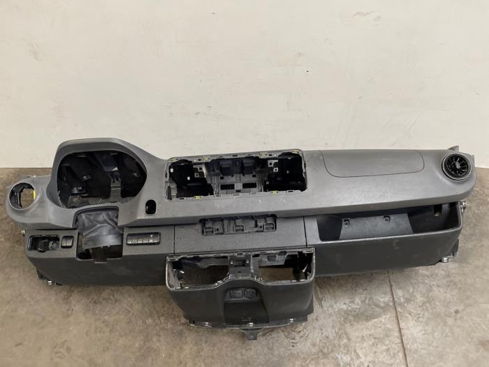 Używane Panel Mercedes Sprinter 3,5t (907.6/910.6) 311 CDI 2.1 D FWD Cena € 272,25 Z VAT oferowane przez Autoparts Van De Velde