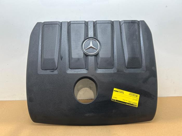 Gebrauchte Abdeckblech Motor Mercedes B (W247) 1.5 B-180d Preis € 60,50 Mit Mehrwertsteuer angeboten von Autoparts Van De Velde