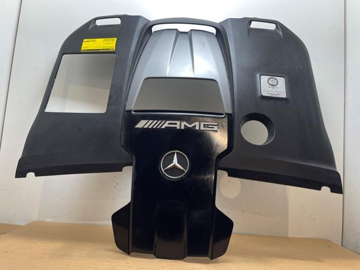 Gebrauchte Abdeckblech Motor Mercedes E (W213) 4.0 E-63 S AMG V8 Turbo 4-Matic+ Preis € 181,50 Mit Mehrwertsteuer angeboten von Autoparts Van De Velde