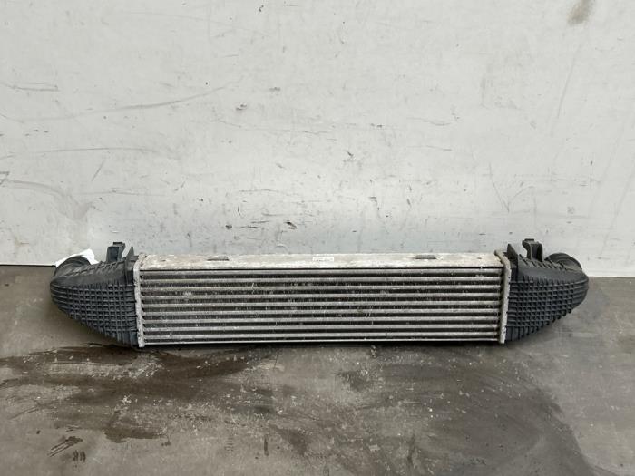 Usados Intercooler Mercedes GLK (204.7/9) 3.0 320 CDI 24V 4-Matic Precio € 60,50 IVA incluido ofrecido por Autoparts Van De Velde