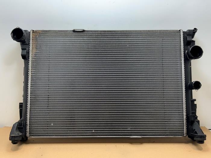 Used Radiator Mercedes E Estate (S212) E-200 CDI 16V BlueEfficiency,BlueTEC Price € 78,65 Inclusive VAT offered by Autoparts Van De Velde