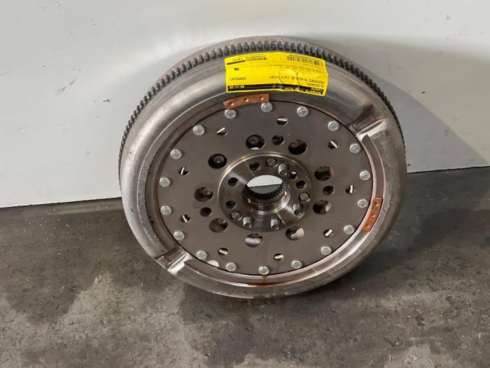 Gebrauchte Schwungrad Mercedes B (W246/W242) 2.0 B-200 NGD 16V Preis € 151,25 Mit Mehrwertsteuer angeboten von Autoparts Van De Velde