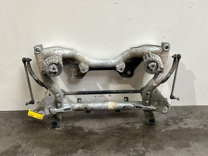 Used Subframe Mercedes C (W204) 2.2 C-220 CDI 16V Price € 151,25 Inclusive VAT offered by Autoparts Van De Velde
