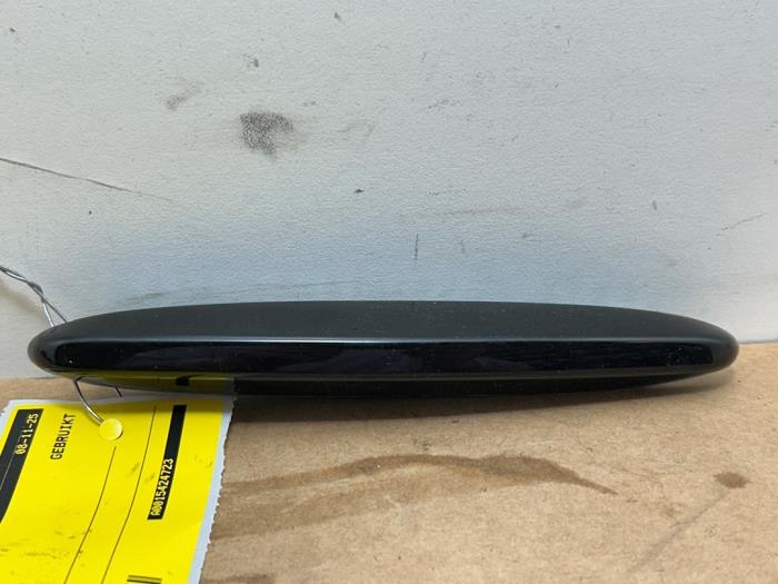 Gebrauchte Antenne Mercedes C (W204) Preis € 90,75 Mit Mehrwertsteuer angeboten von Autoparts Van De Velde