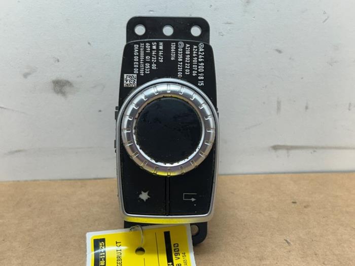 Used On-board computer controller Mercedes A (W176) 1.5 A-180 CDI, A-180d 16V Price € 36,30 Inclusive VAT offered by Autoparts Van De Velde