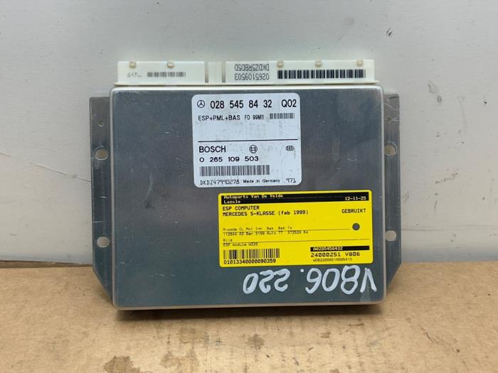 Used Esp computer Mercedes S (W220) 3.2 S-320 18V Price € 211,75 Inclusive VAT offered by Autoparts Van De Velde