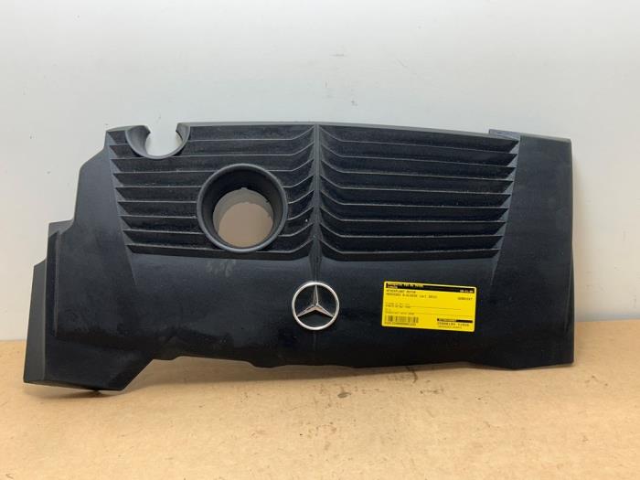 Used Engine cover Mercedes B (W246/W242) 1.6 B-180 BlueEFFICIENCY Turbo 16V Price € 36,30 Inclusive VAT offered by Autoparts Van De Velde