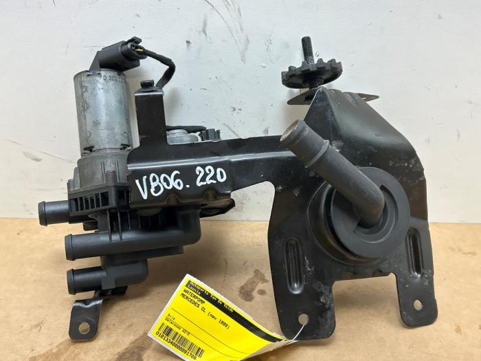 Begagnade Vattenpump Mercedes CL (215) 5.0 CL-500 V8 24V Pris € 151,25 Inklusive moms erbjuds av Autoparts Van De Velde