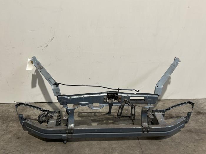 Begagnade Front Mercedes A (W168) 1.6 A-160 Pris € 181,50 Inklusive moms erbjuds av Autoparts Van De Velde
