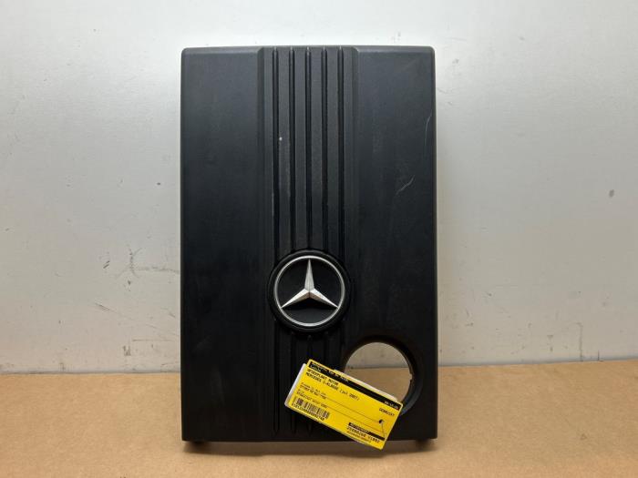 Gebrauchte Abdeckblech Motor Mercedes C (W204) 1.8 C-180K 16V Preis € 102,85 Mit Mehrwertsteuer angeboten von Autoparts Van De Velde