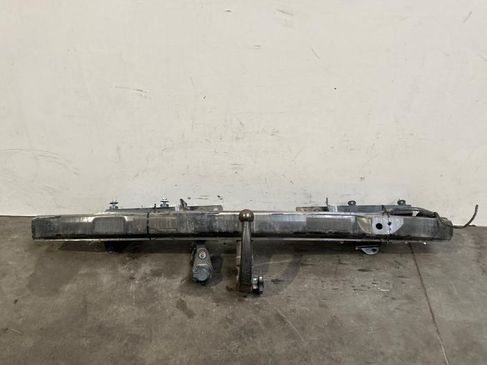 Tow bar kit