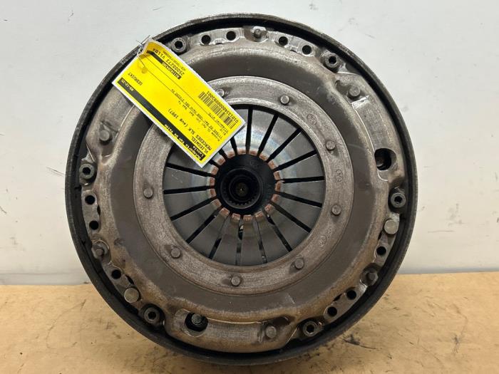 Used Flywheel Mercedes SLK (R170) 2.0 200 16V Price € 127,05 Inclusive VAT offered by Autoparts Van De Velde