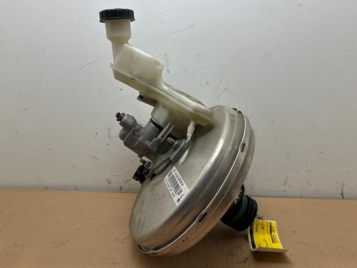 Begagnade Bromsservo Mercedes A (177.0) 1.5 A-180d Pris € 121,00 Inklusive moms erbjuds av Autoparts Van De Velde
