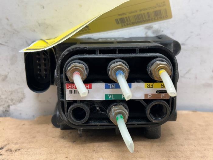 Begagnade Hydraulpump Mercedes C Estate (S205) C-300de 2.0 Turbo 16V Pris € 78,65 Inklusive moms erbjuds av Autoparts Van De Velde