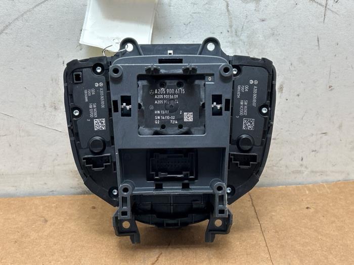 Usagé Commande ordinateur de bord Mercedes C (W205) C-200d 2.2 16V Prix € 60,50 Prix TTC proposé par Autoparts Van De Velde
