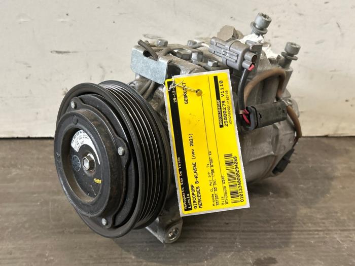 Usagé Compresseur de clim Mercedes B (W246/W242) 1.8 B-180 CDI BlueEFFICIENCY 16V Prix € 90,75 Prix TTC proposé par Autoparts Van De Velde