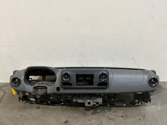 Używane Panel Mercedes Sprinter 3,5t (907.6/910.6) 314 CDI 2.1 D RWD Cena € 272,25 Z VAT oferowane przez Autoparts Van De Velde