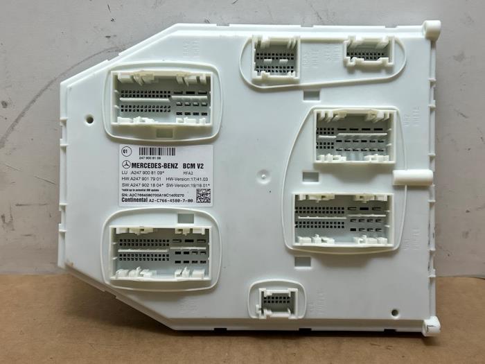 Używane Modul Comfort Mercedes A Limousine (177.1) 1.3 A-200 Turbo Cena € 60,50 Z VAT oferowane przez Autoparts Van De Velde