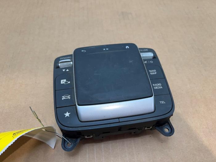 On-board computer controller Mercedes A (177.0), 2018 / 2026 1.3 A-200 Turbo 16V, Hatchback, Petrol, 1.332cc, 120kW (163pk), FWD, M282914, 2018-03 / 2026-12, 177.087 (Used)