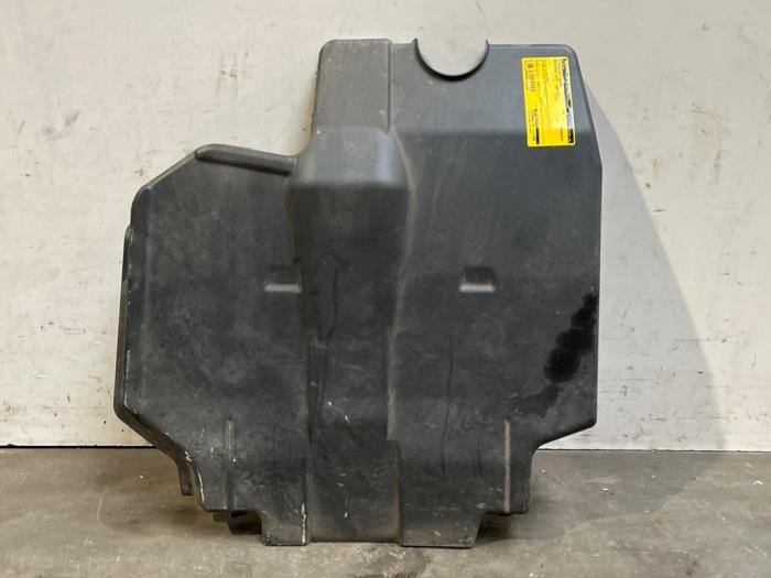 Gebrauchte Abdeckblech Motor Mercedes Vito (447.6) 2.2 114 CDI 16V Preis € 36,30 Mit Mehrwertsteuer angeboten von Autoparts Van De Velde
