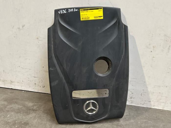 Used Engine cover Mercedes C Estate (S205) C-200 2.0 CGI 16V Price € 36,30 Inclusive VAT offered by Autoparts Van De Velde
