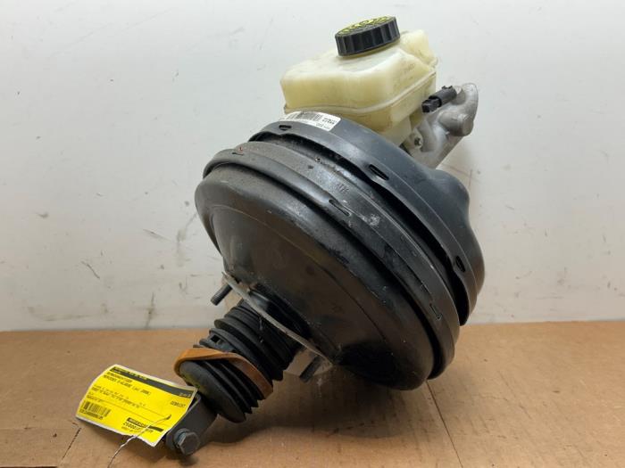 Usados Servofreno Mercedes E (W211) 2.2 E-200 CDI 16V Precio € 272,25 IVA incluido ofrecido por Autoparts Van De Velde