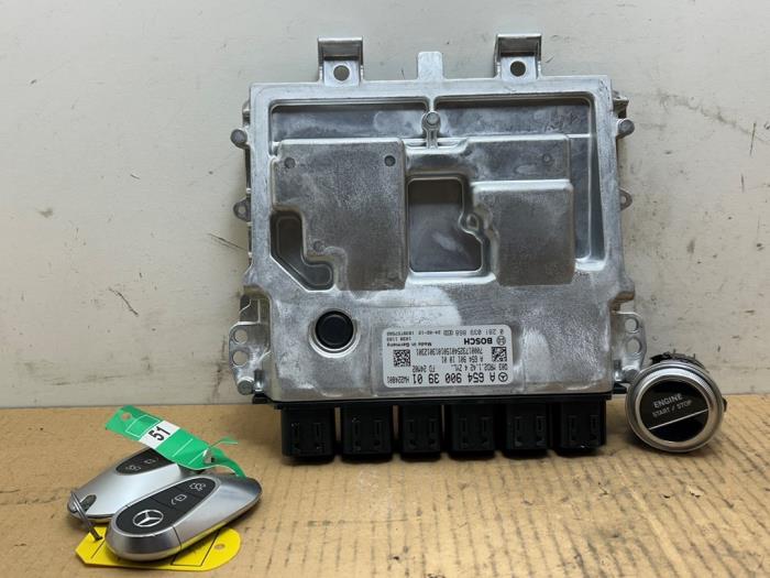 Used Ignition lock + computer Mercedes C Estate (S206) C-300 de 2.0 Turbo 16V Price € 181,50 Inclusive VAT offered by Autoparts Van De Velde