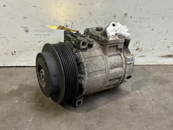 Gebrauchte Anlasser Mercedes C (W204) 1.8 C-200K 16V Preis € 60,50 Mit Mehrwertsteuer angeboten von Autoparts Van De Velde
