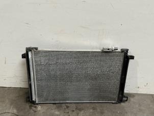 Klima Kondensor van een Mercedes-Benz SLK (R172) 1.8 200 16V BlueEFFICIENCY 2014