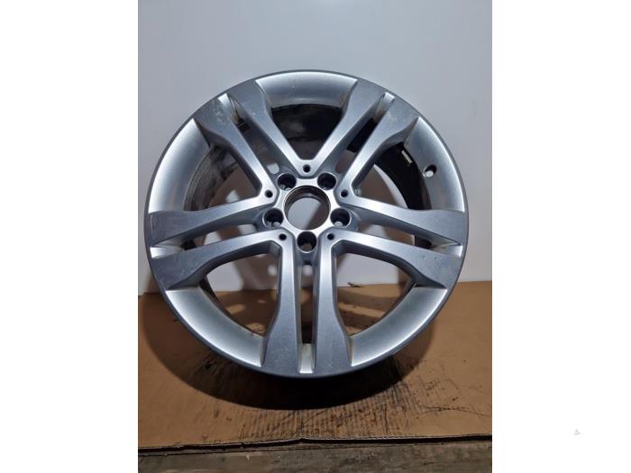 Używane Obrecz Mercedes GLA (156.9) 1.6 180 16V Cena € 127,05 Z VAT oferowane przez Autoparts Van De Velde