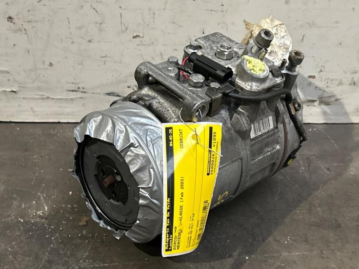 Gebrauchte Klimapumpe Mercedes C (W203) 2.2 C-220 CDI 16V Preis € 90,75 Mit Mehrwertsteuer angeboten von Autoparts Van De Velde