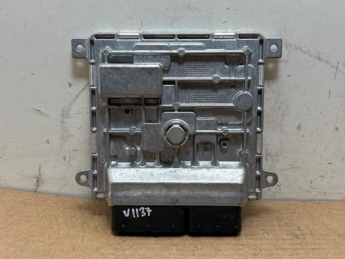 Ignition lock + computer Mercedes A Limousine (177.1), 2018 / 2026 1.3 A-200 Turbo, Saloon, 4-dr, Petrol, 1.332cc, 120kW (163pk), FWD, M282914, 2018-09 / 2026-12, 177.187 (Used)