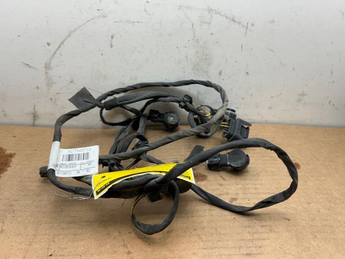 Begagnade Kablage Mercedes GLB (247.6) 2.0 GLB-200d Pris € 121,00 Inklusive moms erbjuds av Autoparts Van De Velde