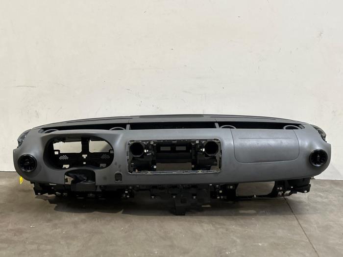 Używane Panel Mercedes Sprinter 3,5t (907.6/910.6) 314 CDI 2.1 D RWD Cena € 272,25 Z VAT oferowane przez Autoparts Van De Velde