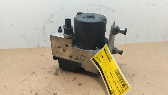 Gebrauchte ABS Pumpe Mercedes A (W168) 1.7 A-170 CDI 16V Preis € 78,65 Mit Mehrwertsteuer angeboten von Autoparts Van De Velde