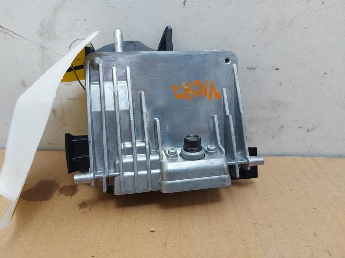 Usagé Module caméra Mercedes B (W247) 1.5 B-160d Prix € 60,50 Prix TTC proposé par Autoparts Van De Velde