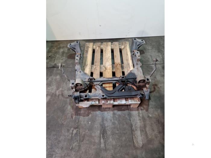 Usagé Faux châssis Mercedes A (W168) 1.9 A-190 Prix € 363,00 Prix TTC proposé par Autoparts Van De Velde