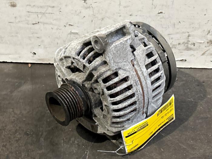Gebrauchte Dynamo Mercedes C Sportcoupé (C203) 2.0 C-180 16V Preis € 60,50 Mit Mehrwertsteuer angeboten von Autoparts Van De Velde