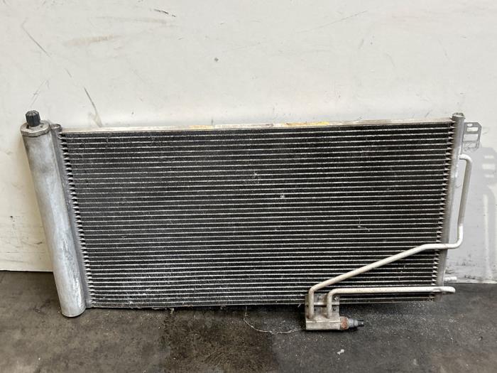 Gebrauchte Klima Kondensor Mercedes C Sportcoupé (C203) 2.0 C-180 16V Preis € 60,50 Mit Mehrwertsteuer angeboten von Autoparts Van De Velde