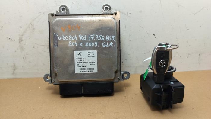 Used Ignition lock + computer Mercedes GLK (204.7/9) 2.2 200 CDI 16V BlueEfficiency Price € 181,50 Inclusive VAT offered by Autoparts Van De Velde