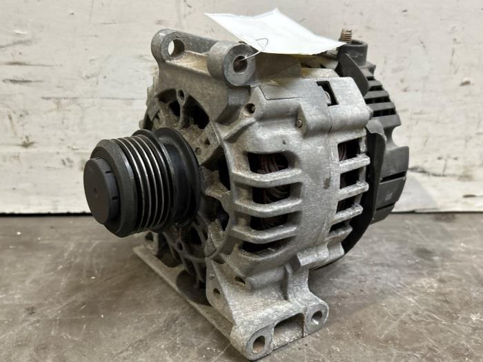 Used Dynamo Mercedes A (W168) 1.9 A-190 Price € 90,75 Inclusive VAT offered by Autoparts Van De Velde