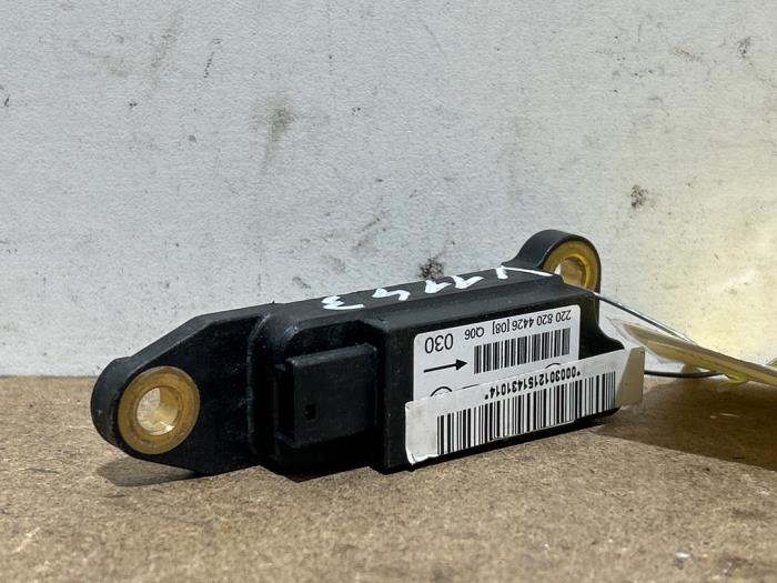 Begagnade Sensor (övriga) Mercedes S (W220) 3.2 S-320 CDI 24V Pris € 30,25 Inklusive moms erbjuds av Autoparts Van De Velde