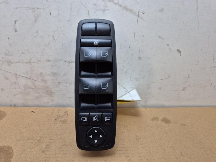 Używane Przelacznik combi okienny Mercedes ML II (164/4JG) 3.0 ML-320 CDI 4-Matic V6 24V Cena € 90,75 Z VAT oferowane przez Autoparts Van De Velde