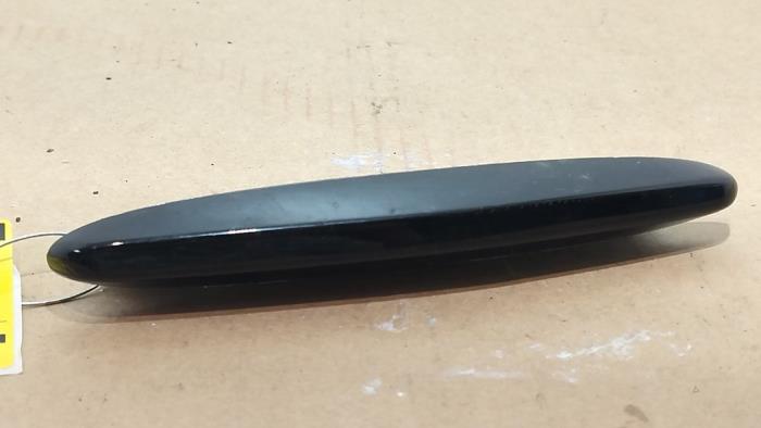 Gebrauchte Antenne Mercedes C (W204) Preis € 90,75 Mit Mehrwertsteuer angeboten von Autoparts Van De Velde