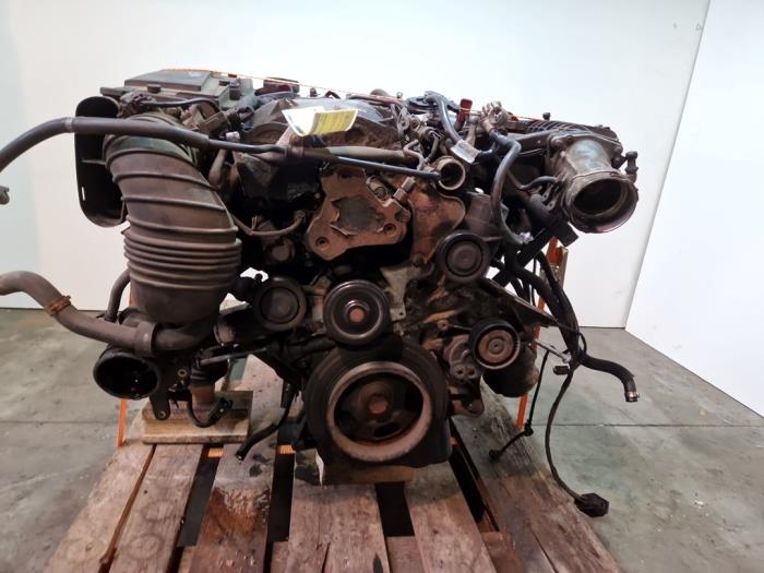 Used Engine Mercedes C Combi (S203) 2.2 C-220 CDI 16V Price € 907,50 Inclusive VAT offered by Autoparts Van De Velde
