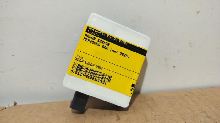Begagnade Radarsensor Mercedes EQE (X294) 350+ 91/96 kWh Pris € 181,50 Inklusive moms erbjuds av Autoparts Van De Velde