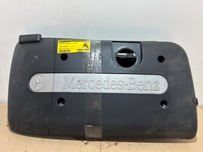 Used Engine cover Mercedes C Combi (S203) 2.2 C-200 CDI 16V Price € 102,85 Inclusive VAT offered by Autoparts Van De Velde