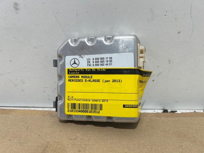 Używane Modul kamery Mercedes E (W212) E-250 CDI 16V BlueEfficiency 4-Matic Cena € 60,50 Z VAT oferowane przez Autoparts Van De Velde