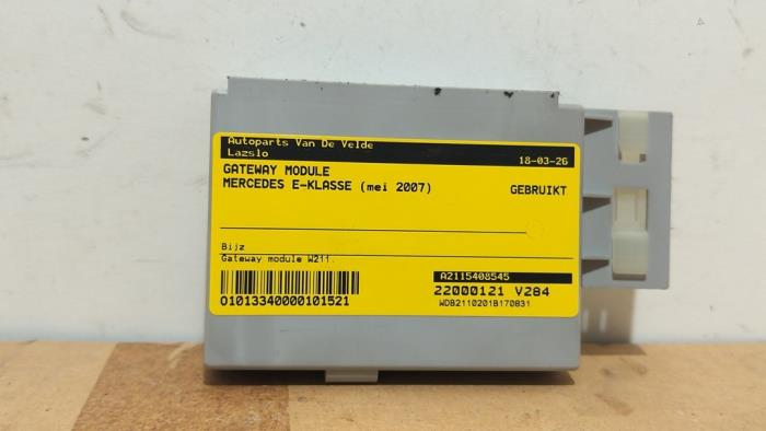 Używane Modul gateway Mercedes E (W211) 3.0 E-280 CDI 24V Cena € 72,60 Z VAT oferowane przez Autoparts Van De Velde