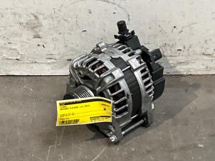 Dynamo från en Mercedes-Benz A (W176) 1.5 A-160 CDI, A-160d 16V 2014